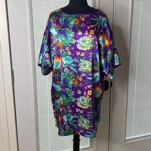 VINTAGE GOLD LABEL VICTORIA’S SECRET SATIN SHORT SLEEVE NIGHTSHIRT 80s 90s